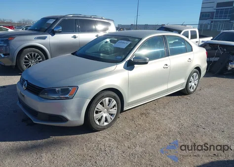 2011 Volkswagen Jetta 2.5L Se z USA, uszkodzony, nr VIN 3VWDX7AJ8BM392753